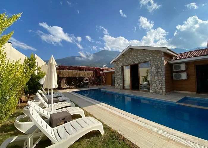 Vilă Tlos 3+1 Villa, Oezel Havuzlu, *