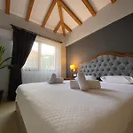 Tlos 3+1 Villa, Oezel Havuzlu,
